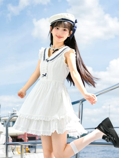 Ärmelloses Kleid mit Stufenrock und Kontrastweiß, Matrosenkragen, Flatterärmel, Blau