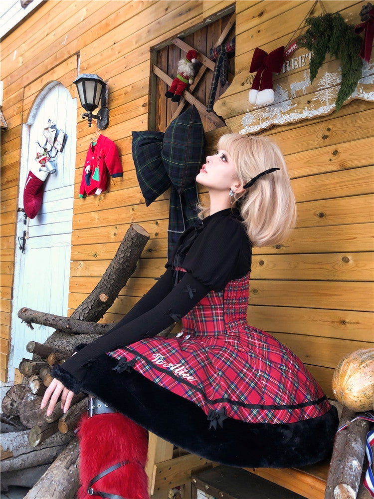 Schwarzes Lolita-Oberteil mit Juliette-Ärmeln und Herzausschnitt