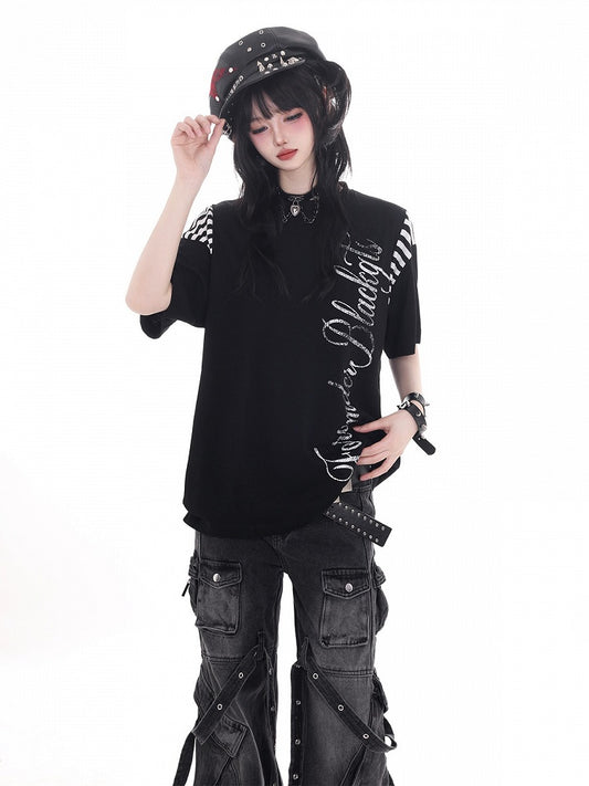 Vintage Kawaii Black Round Neck Short Sleeve T-shirt with Faded Letter Print - KNOW8 Online Shop