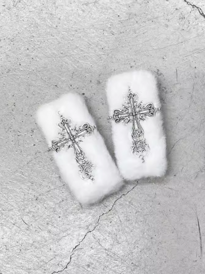 Kei Jirai Plush Black/White Hairclip Cross