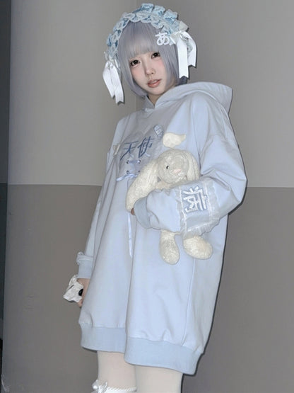 Tenshi Kaiwai Hellblaue Charaktere Schnürdetail Yami Kawaii Hoodie