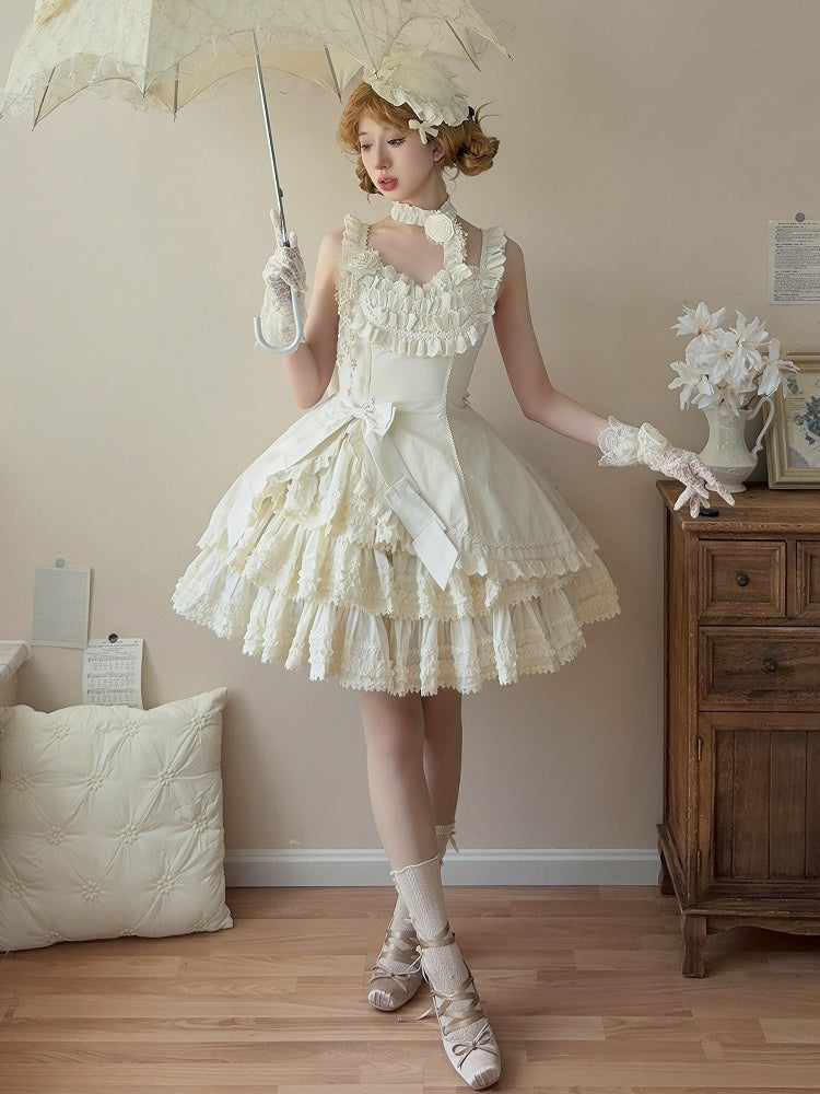 ベージュのエレガントなスリムフィットウエストティアードスカートロリータジャンパースカート