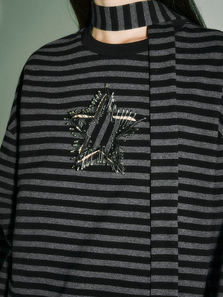 Punk Star Black Striped Top Pins Sleeves and Loose Gray Long