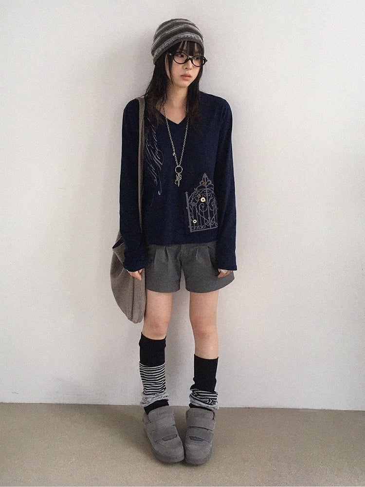 Vintage Y2K Navy Blue Letter Print V-Neck Long Sleeve Top with Iron Gate Patch - innomoood