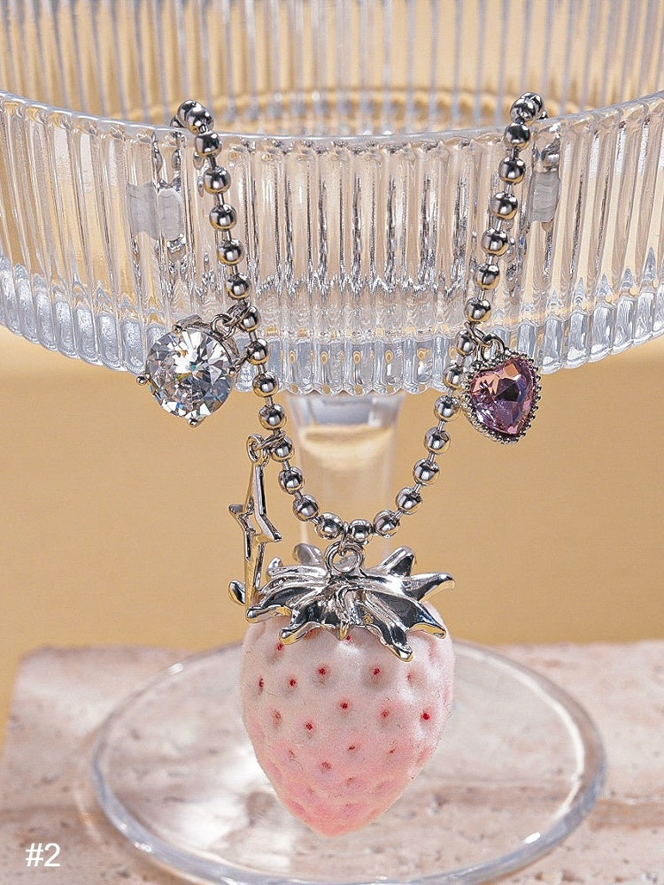 Collier avec pendentif fraise rose - Kiwi Store