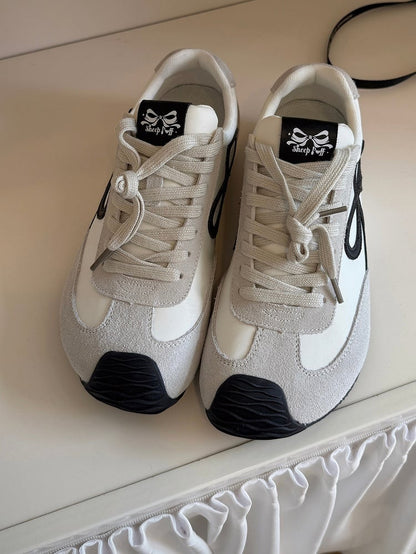 White Sneakers Front Ties Bowknot Lace-up Design