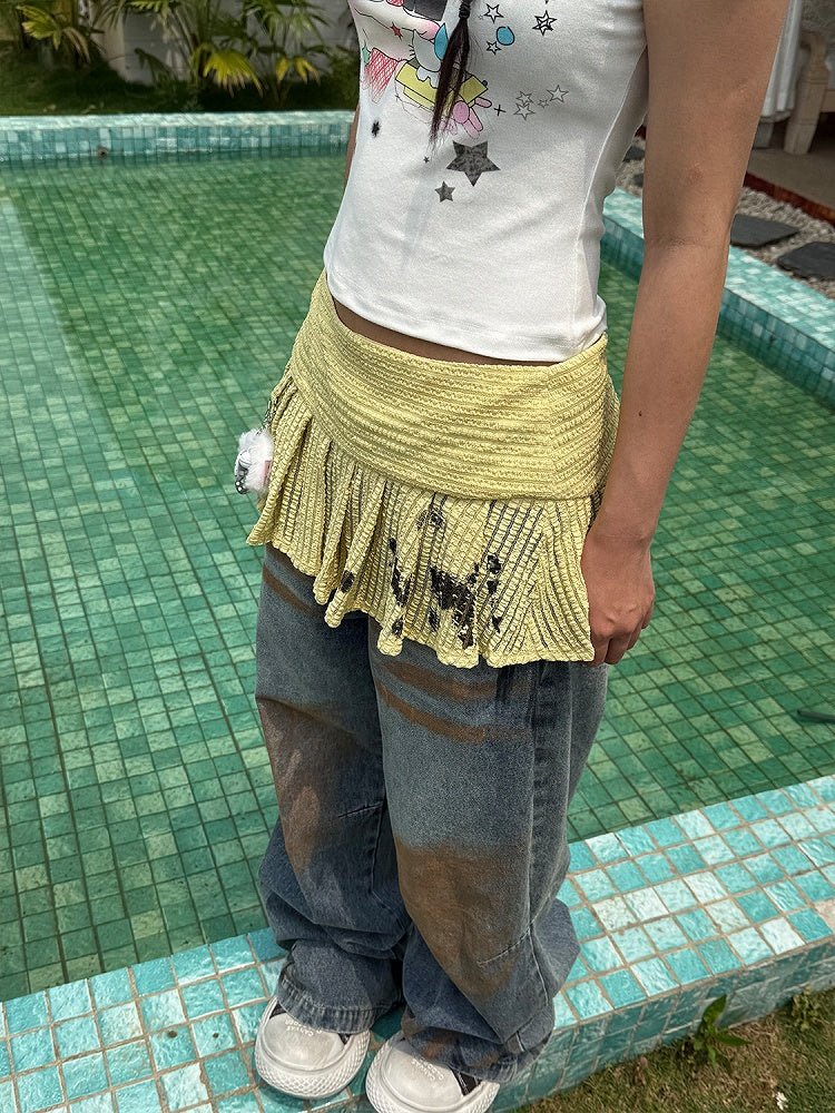 Black Skirt Low-waist Yellow Print with