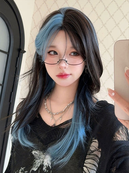 Lange, glatte Kunsthaarperücke mit schwarzen und blauen Highlights und Pony