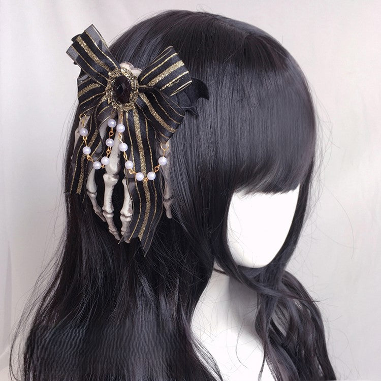 Hand Hairclip Skeleton Black with Bow Lace Bat Wings