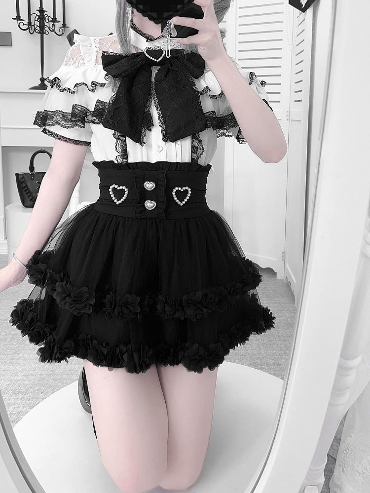 Ärmelbluse, Illusionsausschnitt, weißer kurzer Kontrast, schwarze Spitze mit Jirai Kei-Besatz