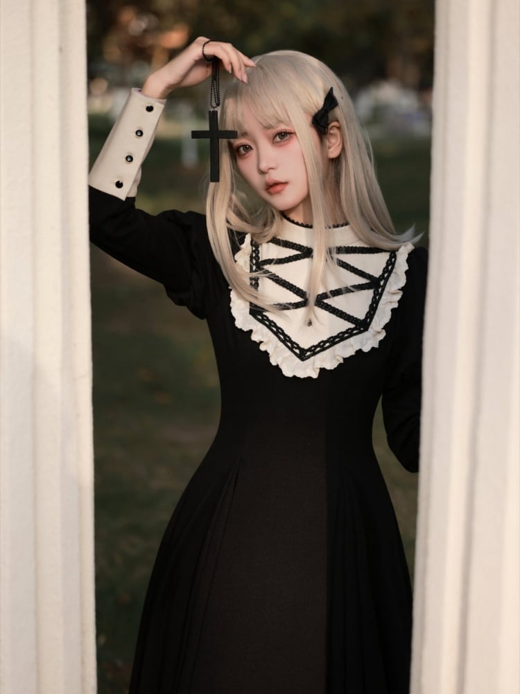 Schwarzes elegantes Juliette-Ärmelkleid Nonne Lolita Langarm Einteiler