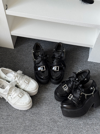 Square Rhinestone Buckle & Detachable Cross Chain - Jirai Kei Polished Black PU Platforms with Ribbon Laces