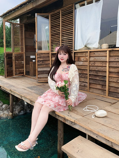 Rock High-Low-Rosettendruck Camisole Rosa Rüschen Übergröße Baskentaille Kaskadenkleid