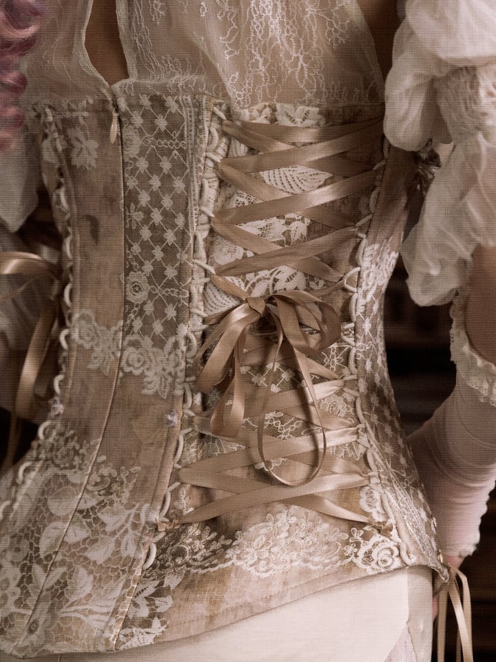 Hals Rokoko-Top Akzente Kaskadierende abnehmbare Illusion Rüschen Neckholder Korsett mit Spitze