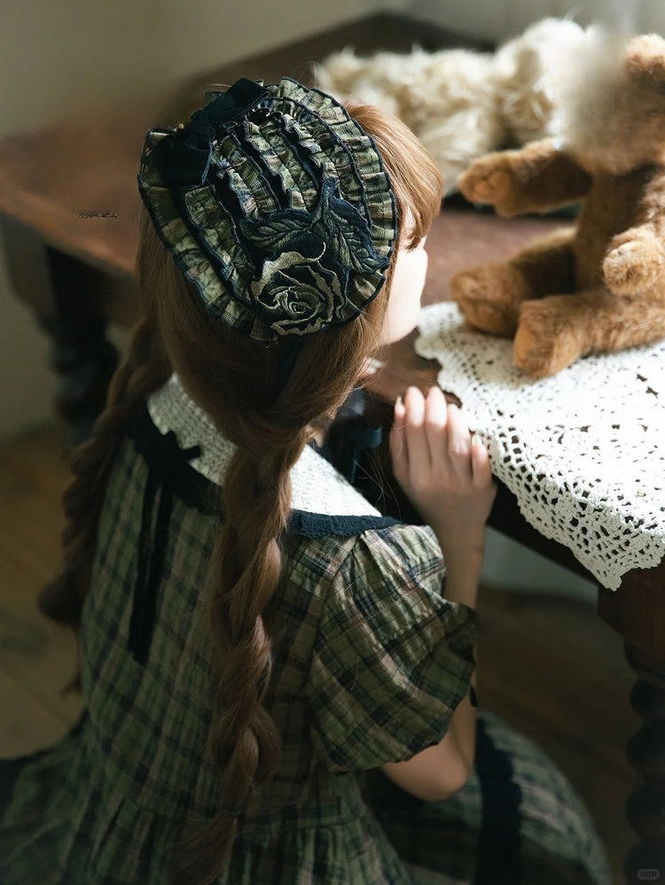 Ruffled with Green/Red Accent Hairband and Embroidery Lolita Black Plaid Bow Rose