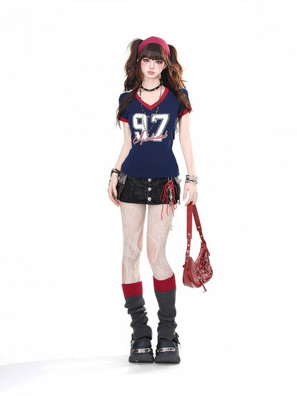 Light Blue/Navy Blue V-Neck Number Contrast Trim Glamorous T-shirt