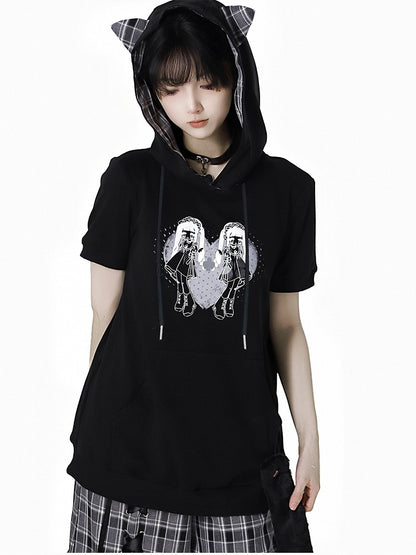 フードグラフィック ブラック キティ イヤー デザイン Tシャツ