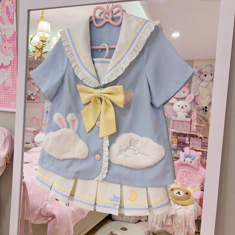 ホワイトプリーツスタームーン刺繍スカートボックス