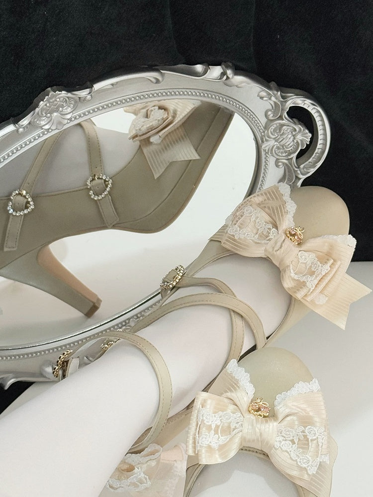 Gold Heels Top Herz Design Bogen Schnalle Kreuz und quer auf Hohe