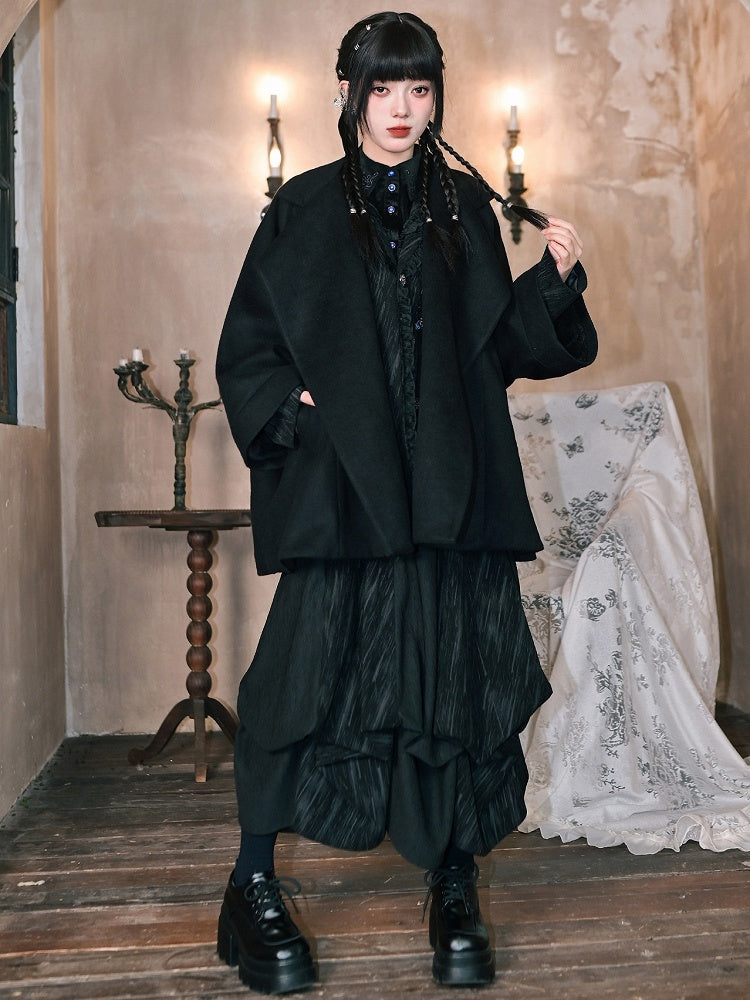 Cape Placket Banded Black Gothic Coat Button - Embroidery Collar Goldfish Single-breasted
