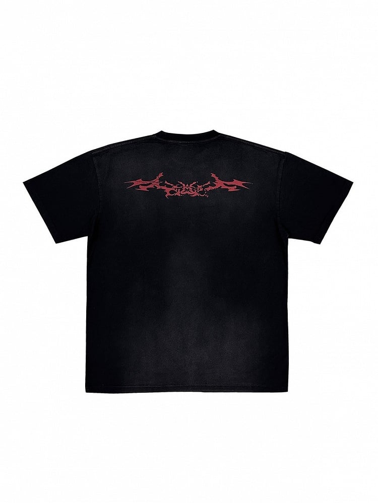 Short Sleeve T-Shirt with Red Tattoo Print - WET BODY