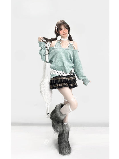 ミントグリーンのホルターネックフェイクツーピースニットセーター