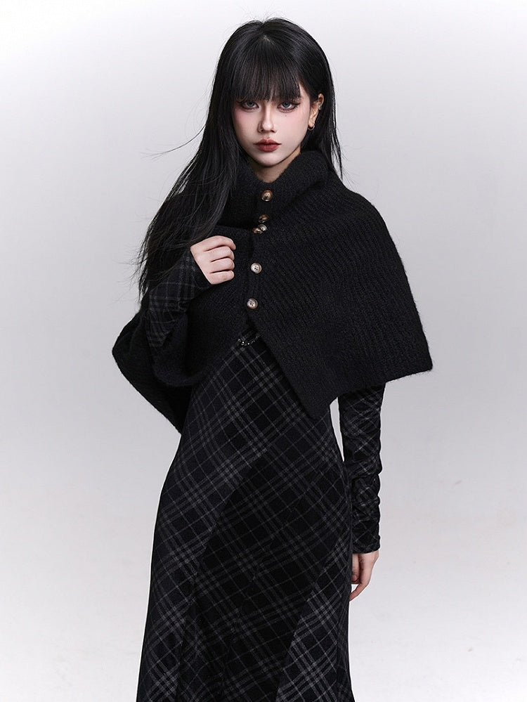 Rear Shawl Black Neck Mock Placket Buttoned Knitted - Slit Detail