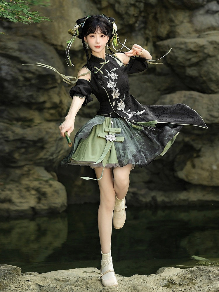 Black & Green Lily Embroidery Asymmetrical Top and Skirt - Han Ru Chu Hanfu & Han-Element Studi