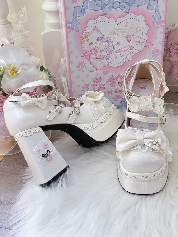 Lolita - Sweet White Themed Janes Mary Bunny Bow Details