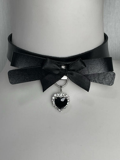 Herz Anhänger Choker Schwarz/Weiß Design Strass Bowknot