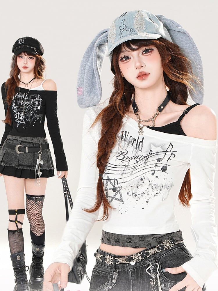 ブラック/ホワイトのアシンメトリーネックラインの音符プリント、ダメージ加工