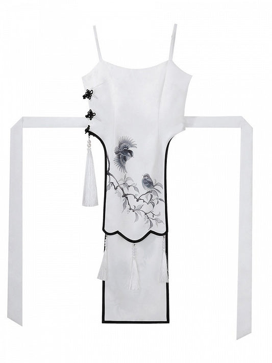 Contrast Sleeveless Dress with Tassel Accents and Self-Tie Waist - Han Ru Chu Hanfu & Han-Element Studi