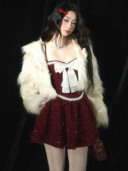 Weihnachtsrotes Tweed-Unterkleid mit Schleife und Perlendetails