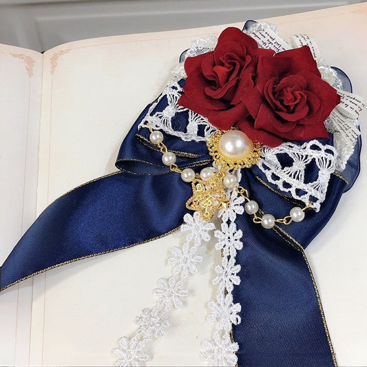 Blau-weiße Haarspange mit Schleife und Perlen im Rosetten-Design mit Schneewittchen-Vibes