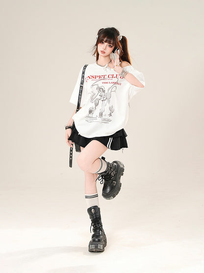 ホワイト アシンメトリーネックライン ルーズグラフィックTシャツ