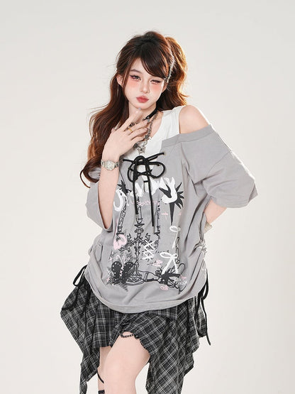 Schwarz/Graues T-Shirt mit Kerzenständer-Print und Schnürung vorne