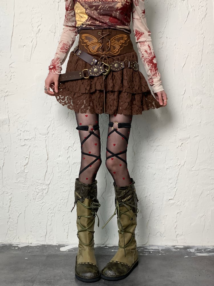 Rot-schwarze Y2K-Strumpfhose mit Herzmuster