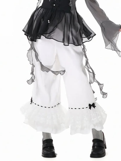 ホワイトの伸縮性ウエスト、蝶結び、ティアードフリル袖口、カジュアルパンツの詳細