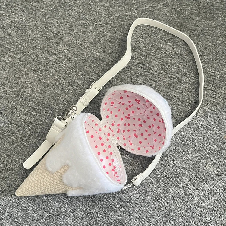 ゆめかわいいホワイトアイスクリーム型ぬいぐるみクロスボディバッグ