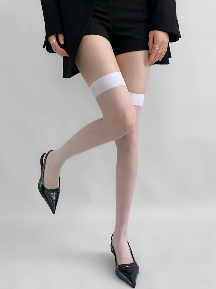 Wide-Cuffed Stockings White/Black