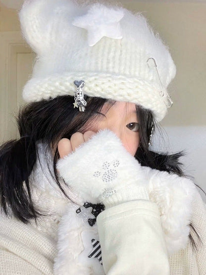 Bone Hairclip with Paw Print in Two Colors - IVONA boutique