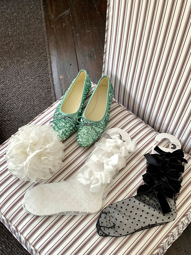 Details Polka-dot Pattern Calf Bowknot White/Black Socks