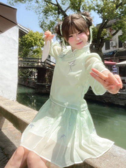 Green Willow and Swallow Print Cheongsam Light Style