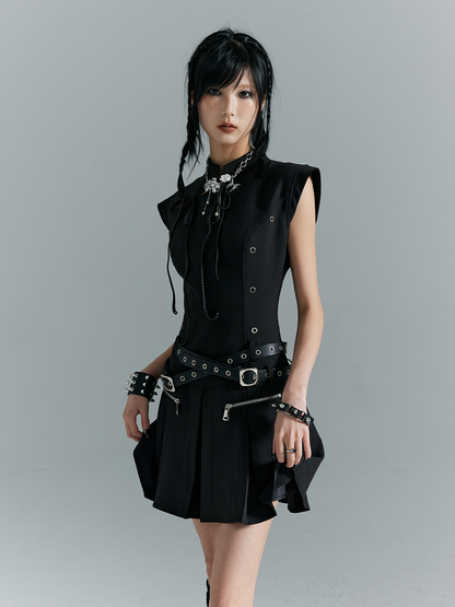 Schwarzes Cheongsam-A-Linien-Punkkleid mit Metallakzenten und Ausschnitt