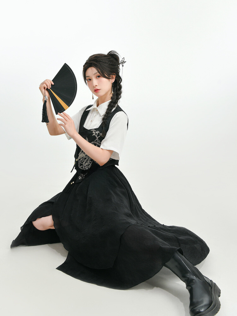 レトロシャツ アシンメトリーチャイナ + スカートベスト