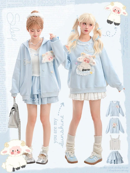 Yume Kawaii Blaues Plüsch-Lamm-Sweatshirt mit Blumenmuster