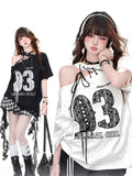 Schnürung Schwarz/Weiß Cutout Schulter Brief Stickerei T-Shirt Schulter Detail bei