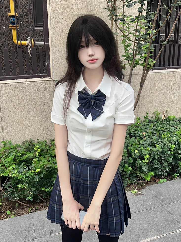 Weiße kurze Uniform im Preppy-Ärmel-Stil, JK-Shirt-Version