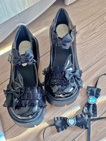 Polished Black Round Toe Bow at Top Lace Trim Block Heel Mary Janes