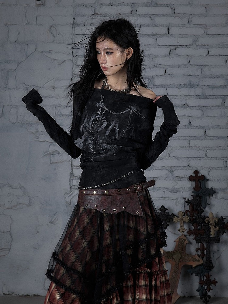 Print Reversible Punk Off-Shoulder and Front Top Distressed Black with Detail Lace-Up